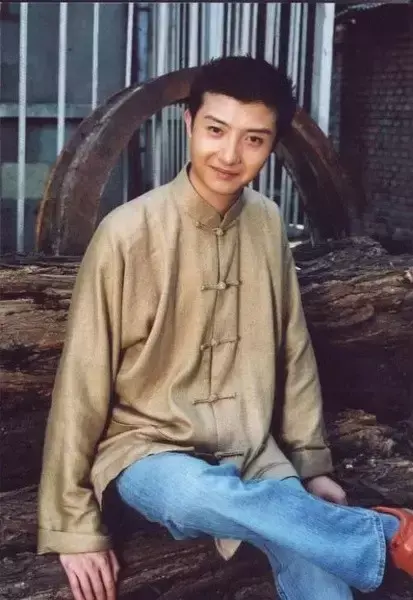 霸王别姬小豆子，霸王别姬小四为什么死了（演技甩小生小花几条街）