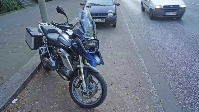 gs1200(宝马水鸟摩旅视频)