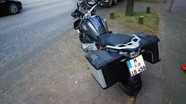 gs1200(宝马水鸟摩旅视频)