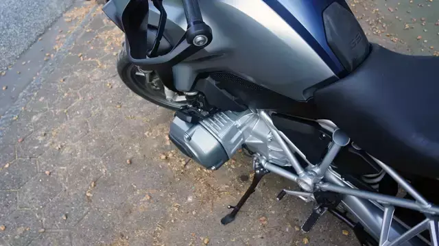gs1200(宝马水鸟摩旅视频)
