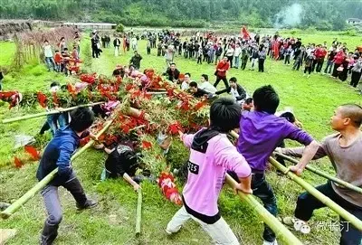 大型民间传统活动纪念闽王王审知 珨瑚公王，公太（“长汀十大经典民俗活动”投票评选开始啦）