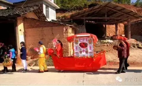 大型民间传统活动纪念闽王王审知 珨瑚公王，公太（“长汀十大经典民俗活动”投票评选开始啦）