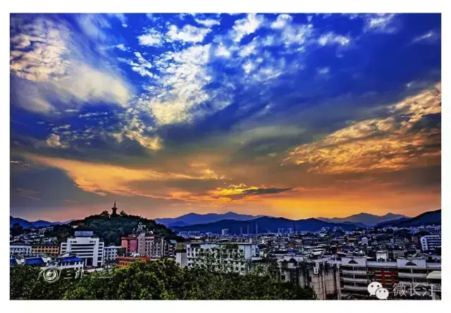 大型民间传统活动纪念闽王王审知 珨瑚公王，公太（“长汀十大经典民俗活动”投票评选开始啦）