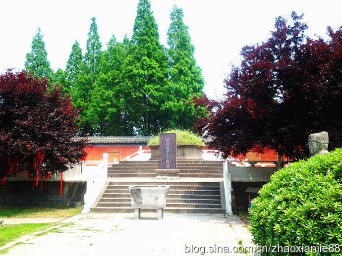 项羽乌江自刎在哪里，项羽自刎的乌江在哪里（西楚霸王项羽自刎之地乌江霸王祠）