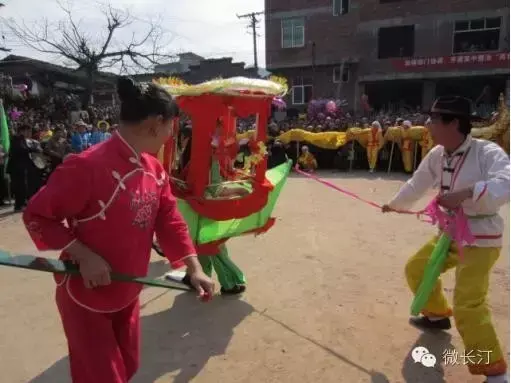 大型民间传统活动纪念闽王王审知 珨瑚公王，公太（“长汀十大经典民俗活动”投票评选开始啦）