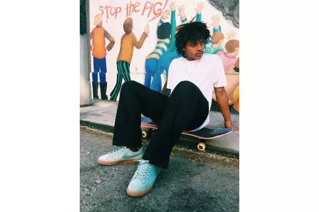 supreme是什么档次，跟supreme相当的牌子（Supreme）