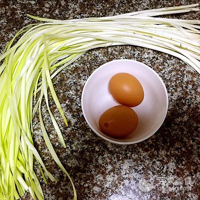 韭黄炒蛋最正宗的做法，韭黄炒鸡蛋的做法