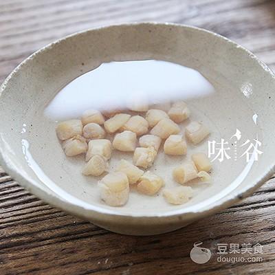 冬瓜干贝汤的做法，干贝冬瓜汤家常做法（鲜美清爽的竹荪干贝冬瓜汤）