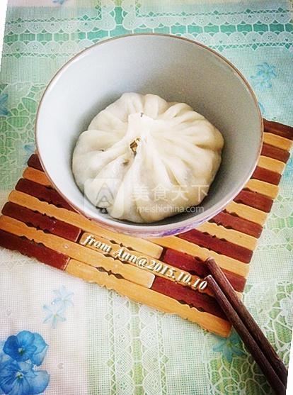 萝卜缨素馅包子的做法窍门，萝卜缨儿馅包子的做法（萝卜缨<萝卜叶>馅烫面包子）