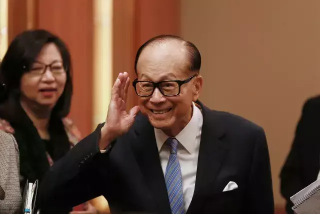 李嘉诚的个人资料及简介，李嘉欣的个人资料及简介（去年“跑了”的李嘉诚）