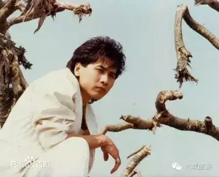 汤晶锦个人资料，汤晶锦现在怎么样了 现状（齐秦牵手杨钰莹唱响野玉海）