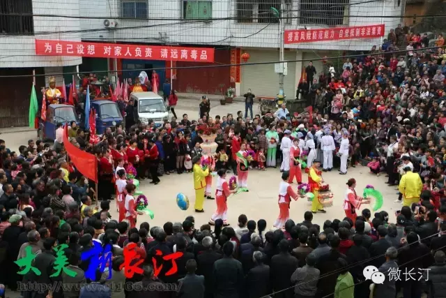 大型民间传统活动纪念闽王王审知 珨瑚公王，公太（“长汀十大经典民俗活动”投票评选开始啦）