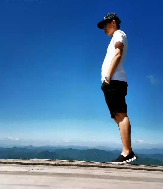 廿四岁是多少岁，廿一岁是多少岁（生日快乐，24岁，意味着什么）