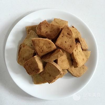 河南臭豆腐的腌制方法，20分钟快速自制臭豆腐