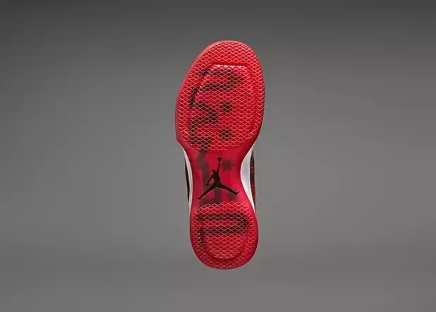 AJ31实战测评，aj31low实战测评（配色竟然是致敬MJ第二家乡芝加哥）