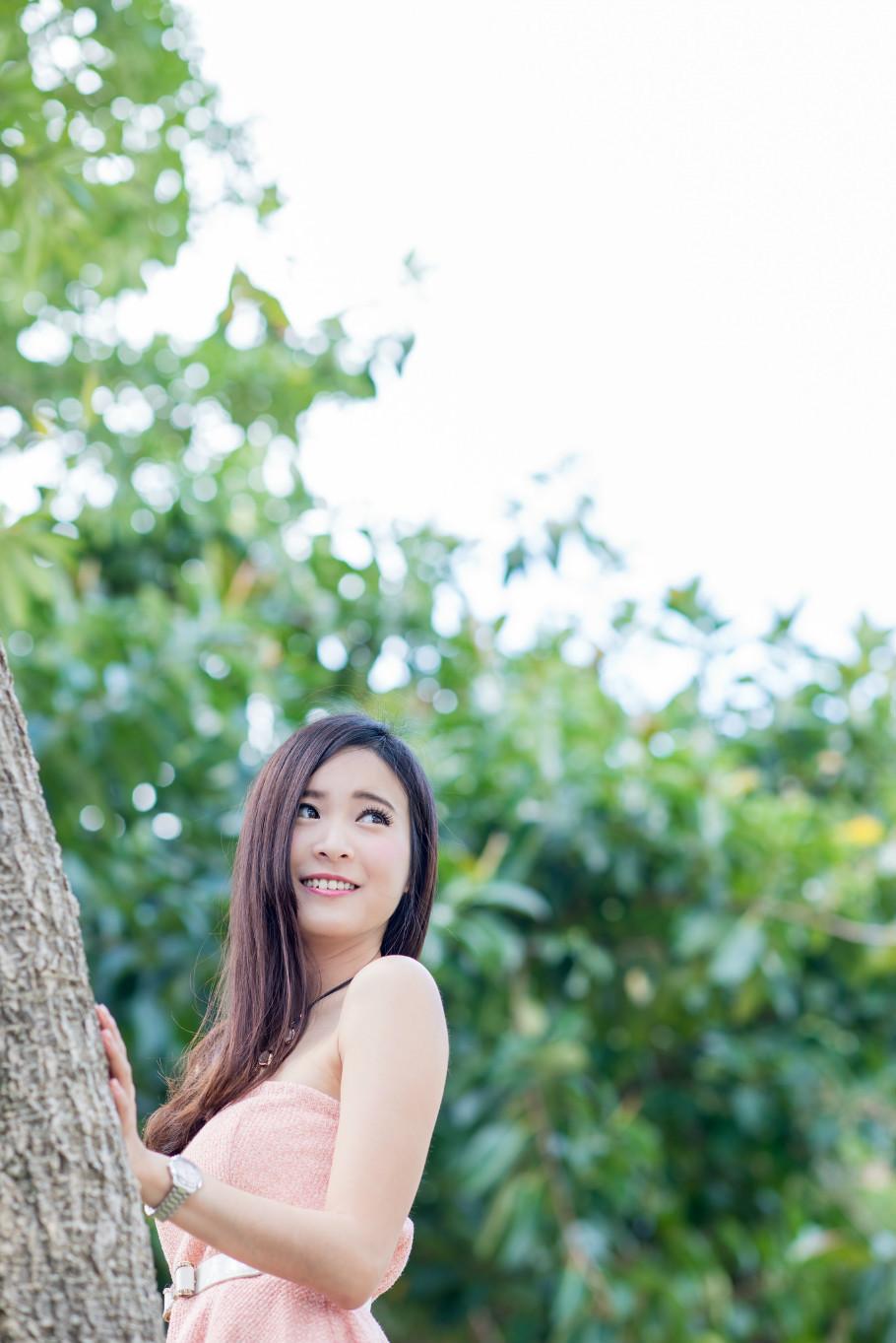 台湾网拍模特 小洁，淘宝兼职模特一天一般多少钱（靓时尚--台大美女孟洁）
