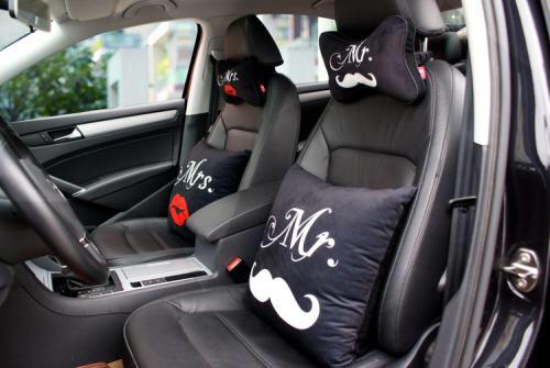 汽车沙发套如何清洁和保养?汽车沙发的介绍所谓的汽车沙发是坐