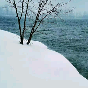 碧空蓝畅想说事