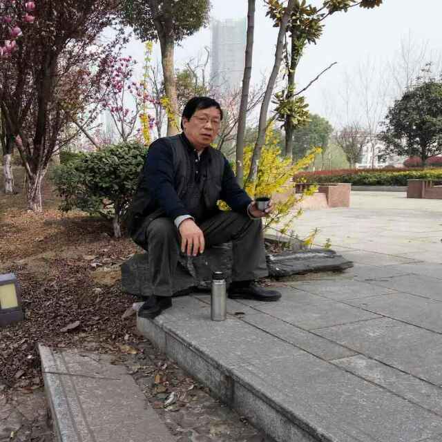 刘戈哪格