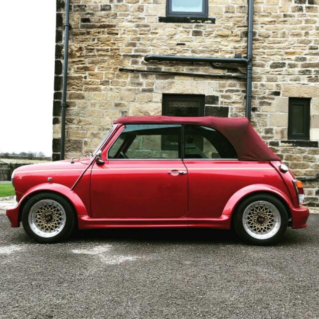 红顶敞篷的老mini,够骚_mini车友圈_懂车帝