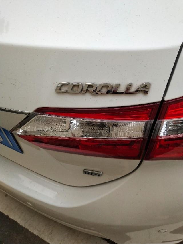 卡罗拉的后尾灯好看的狠非常好用