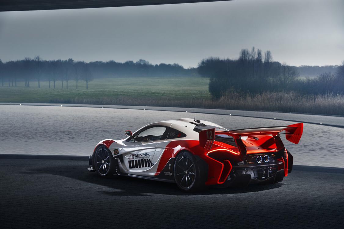 的p1 gtr,涂装复刻了神车mp4-4,像不像万宝路的包装2018-12-21发布于