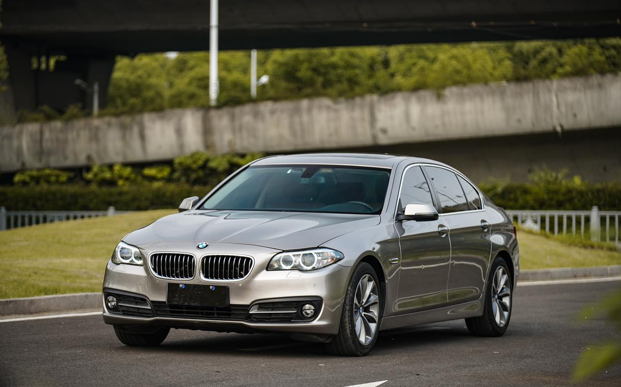 16年上牌 宝马 525li 领先型 本地一手 原版原漆 电