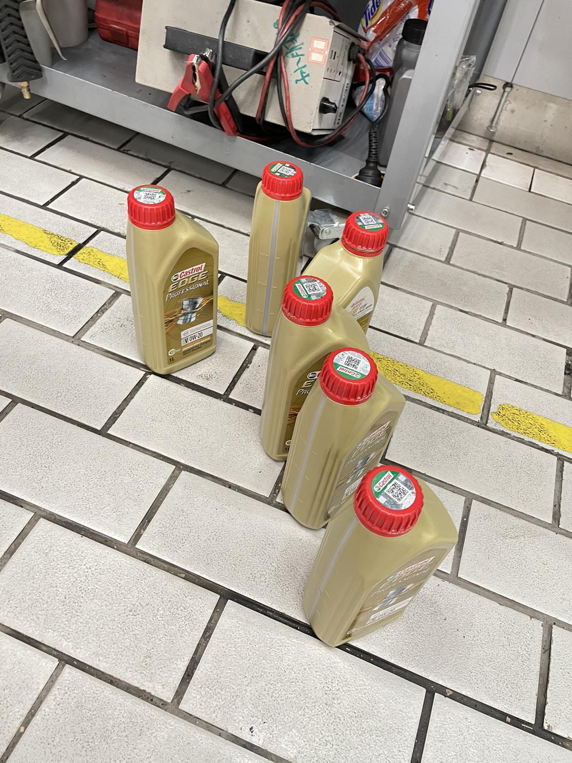 沃尔沃4s店正常用散装机油保养嘛