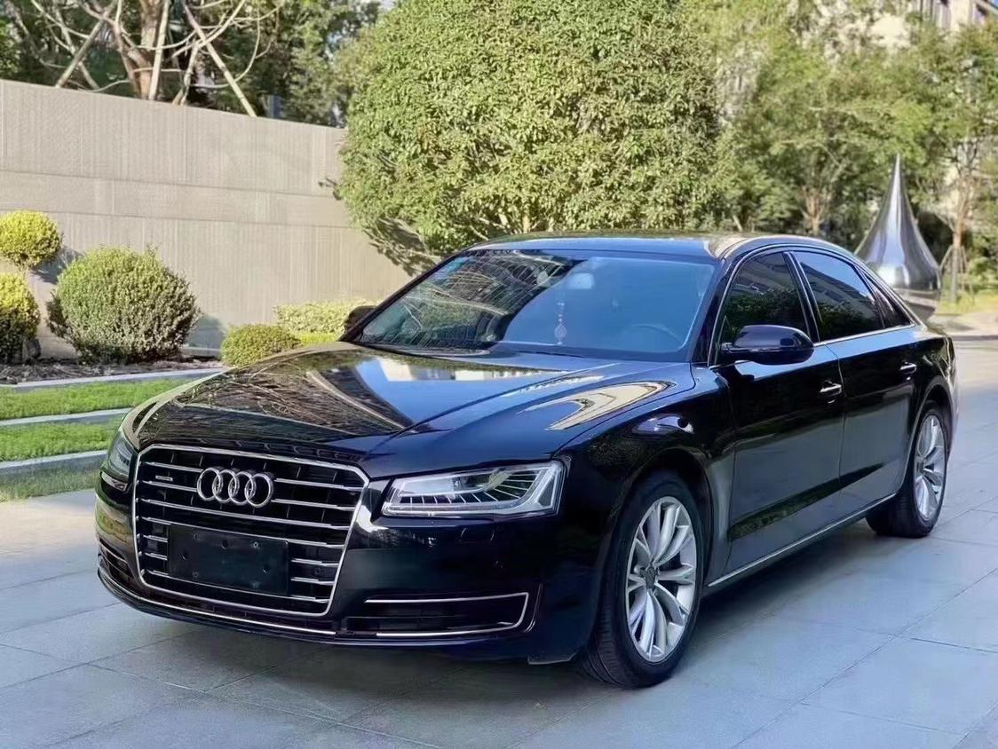 15年奥迪a8四驱四座豪华型,私家代步一手车,全车原版少许补