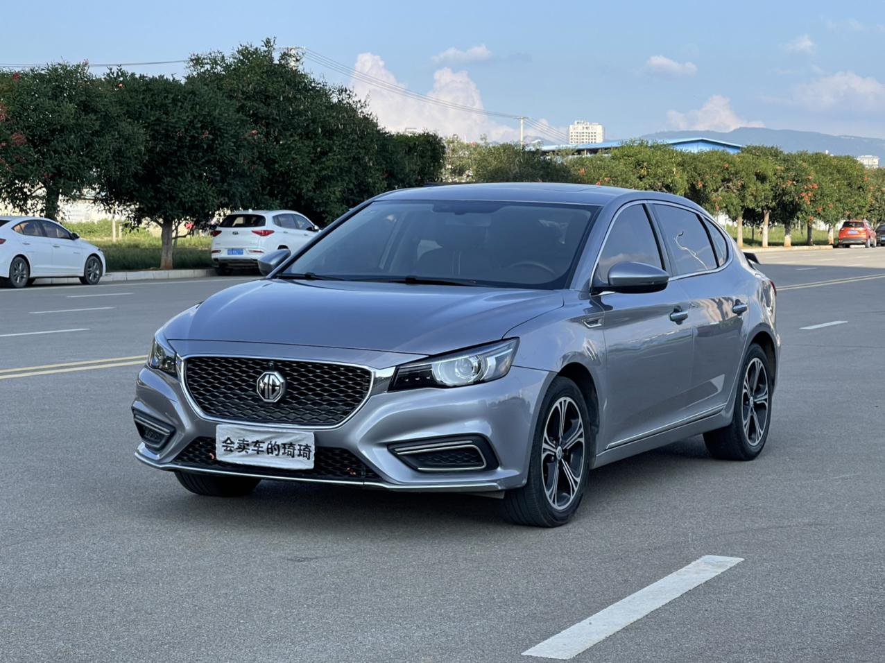 自动挡 名爵6_名爵6车友圈_蒙自会卖车的琦琦_懂车帝