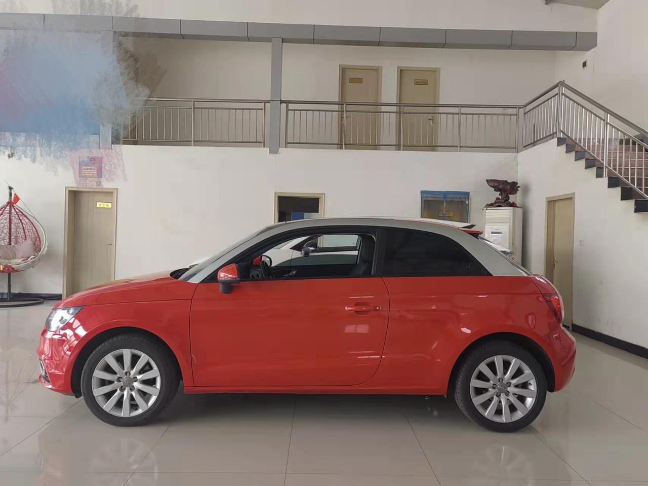 两门四座奥迪a1