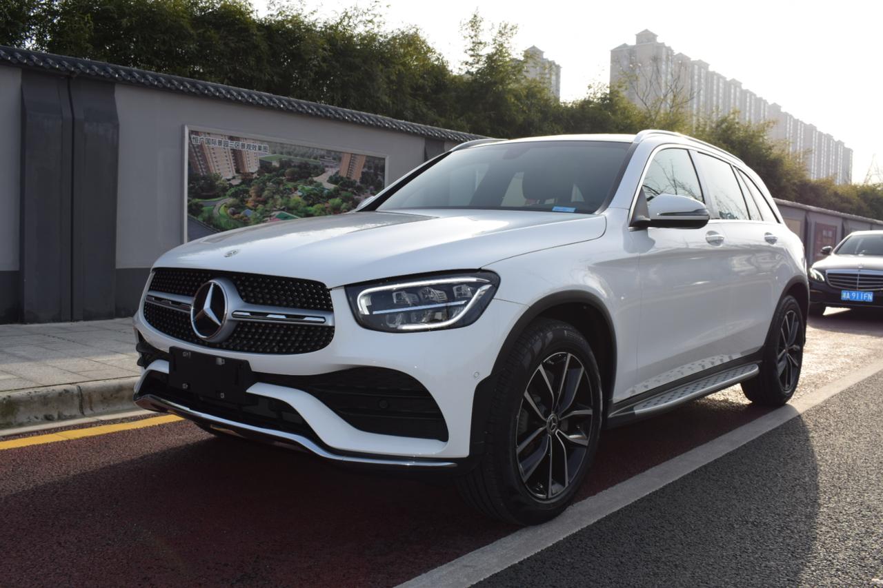 奔驰glc260l豪华版