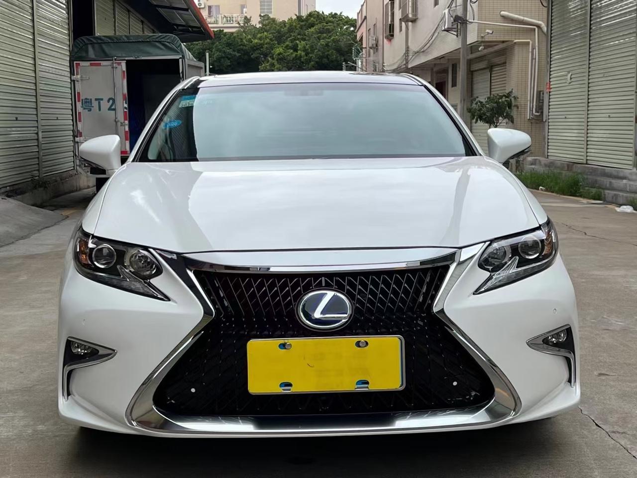 2015款雷克萨斯es250