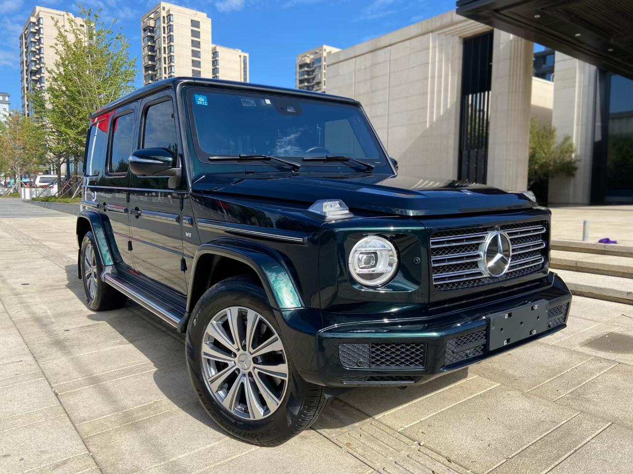 18年奔驰g500中规祖母绿