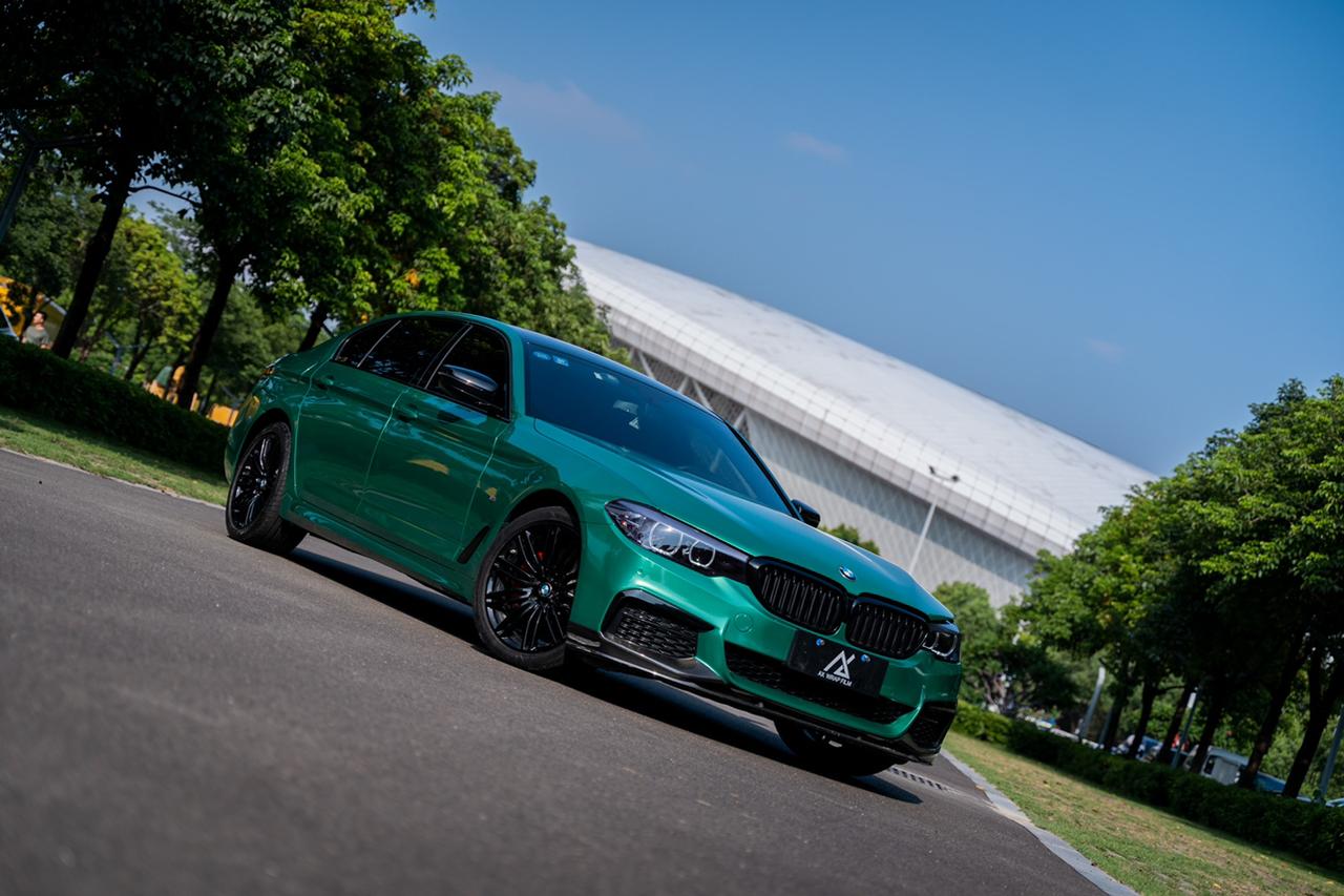 宝马5系改色曼岛绿