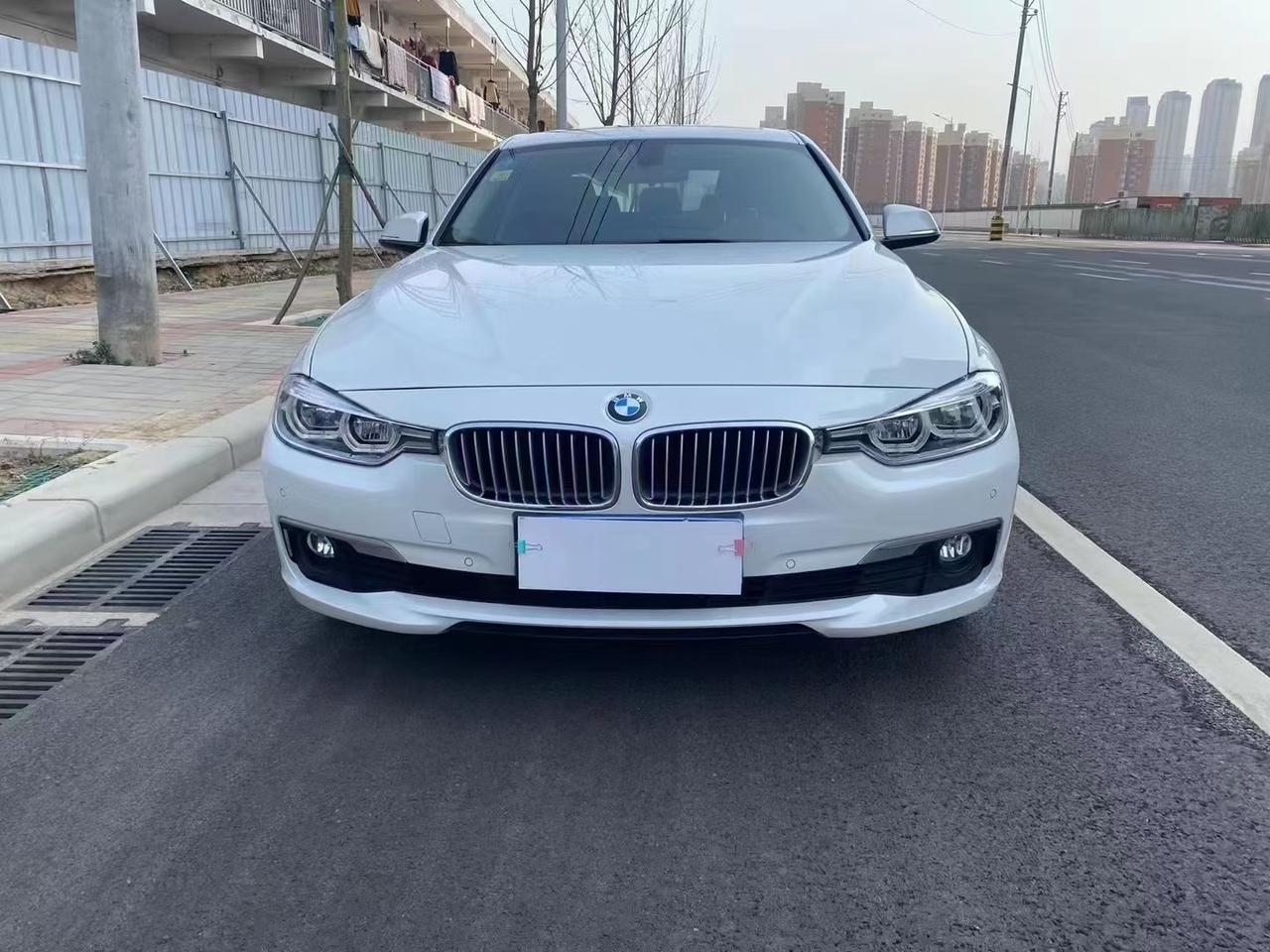 新到19年19款宝马320li 2.0t时尚,郑州本地私家