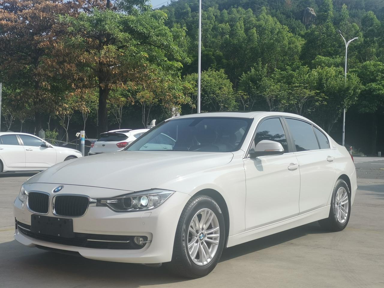 13年上牌14款宝马320li时尚