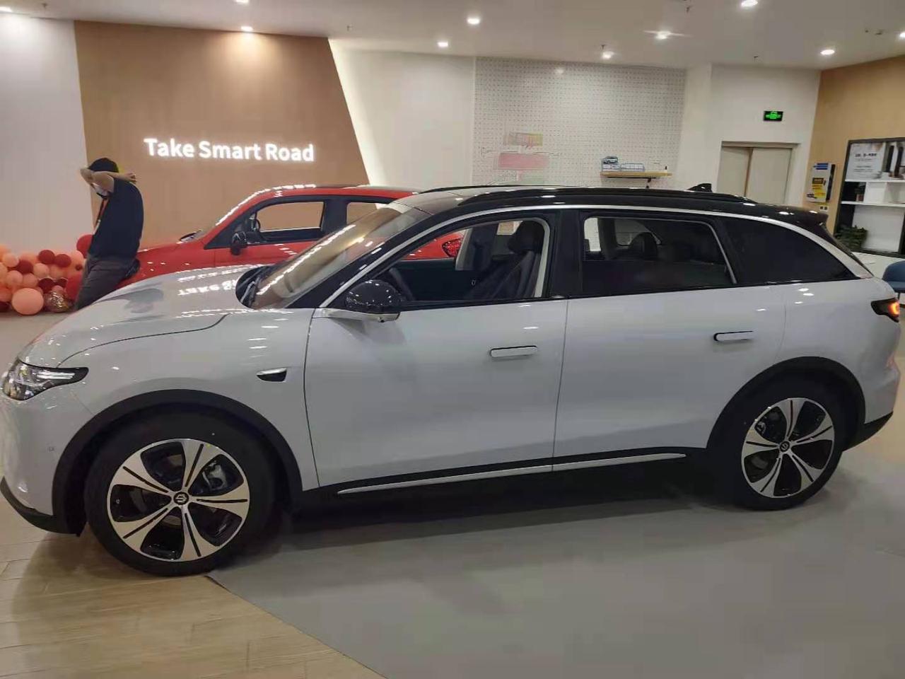 零跑c11星河银510转单苏州