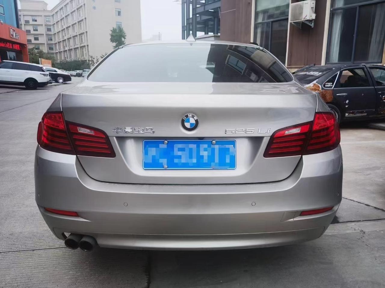 17款宝马525li