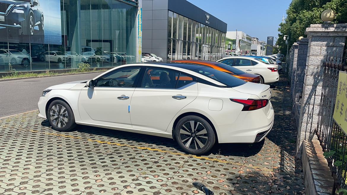 顶,加装一个360(新手),销售说下周就可以开走了2021-09-22发布于:天籁