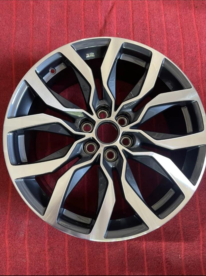 凯迪拉克20寸轮毂出售