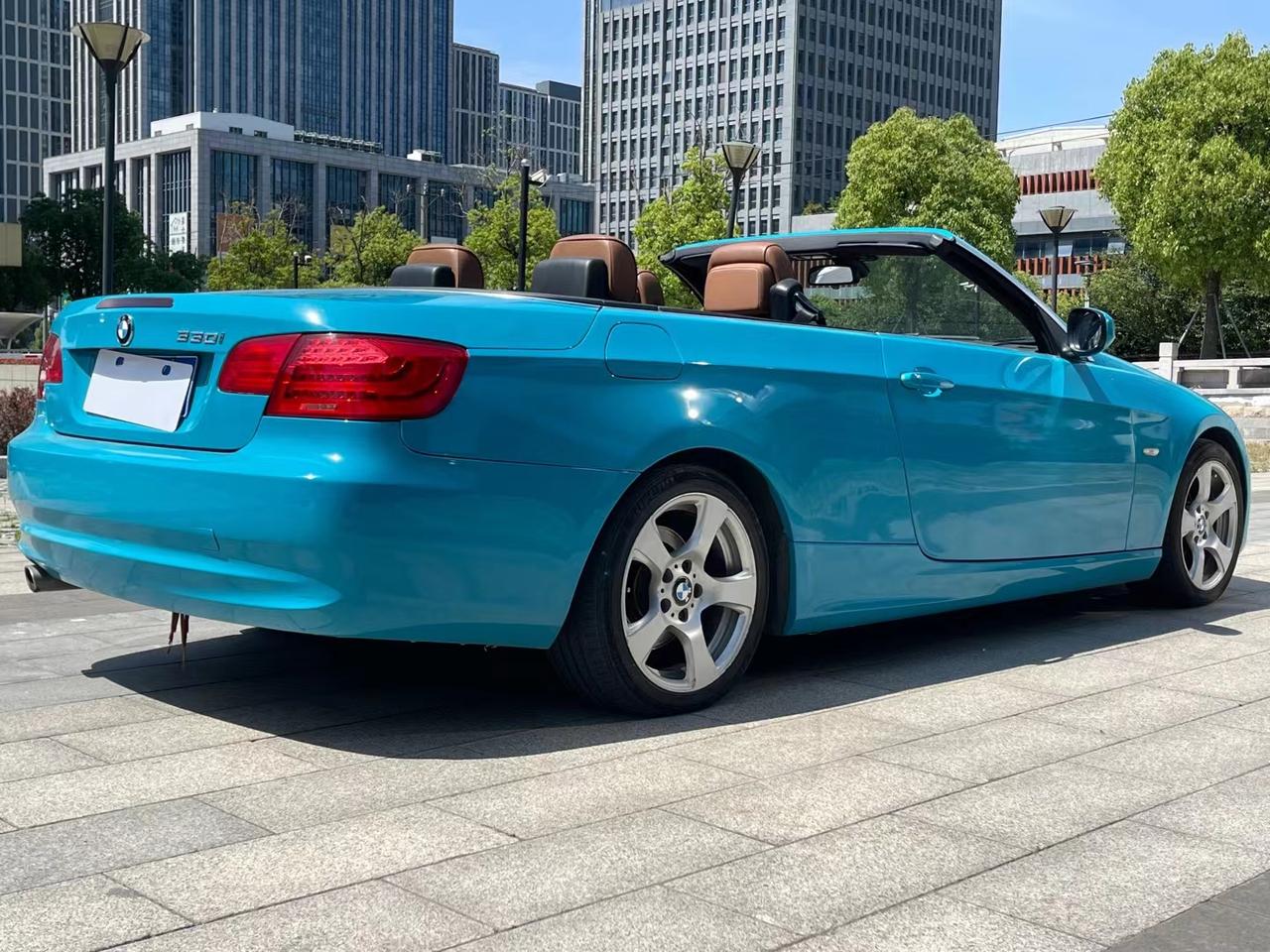宝马330进口硬顶敞篷