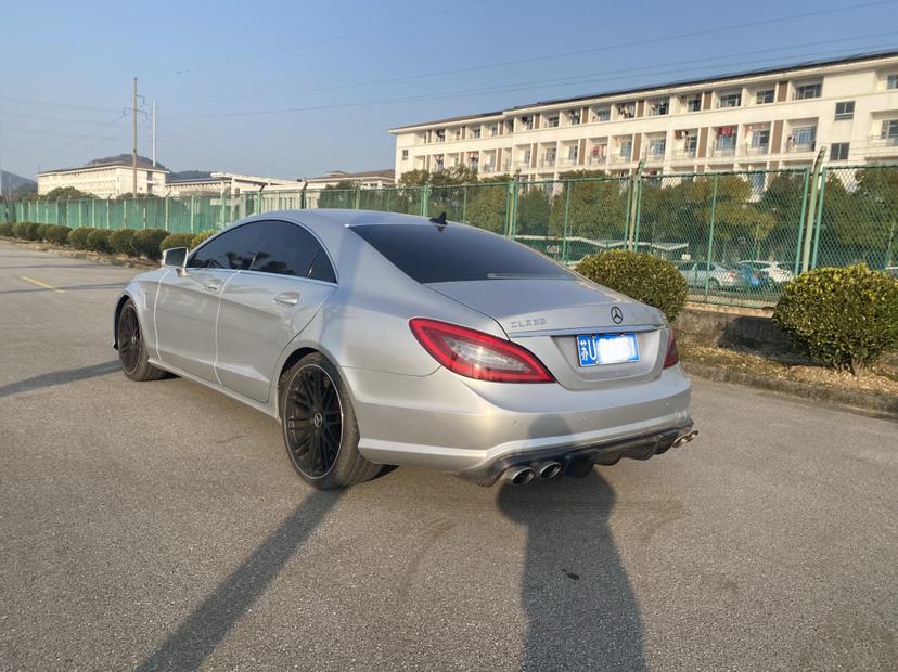 经典香蕉奔_奔驰cls车友圈_@不忘初91_懂车帝