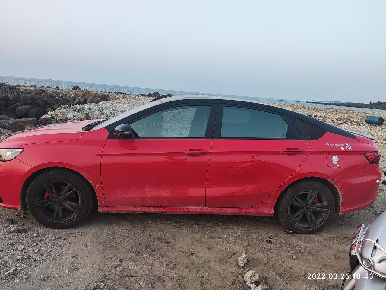 红色缤瑞黑顶分享