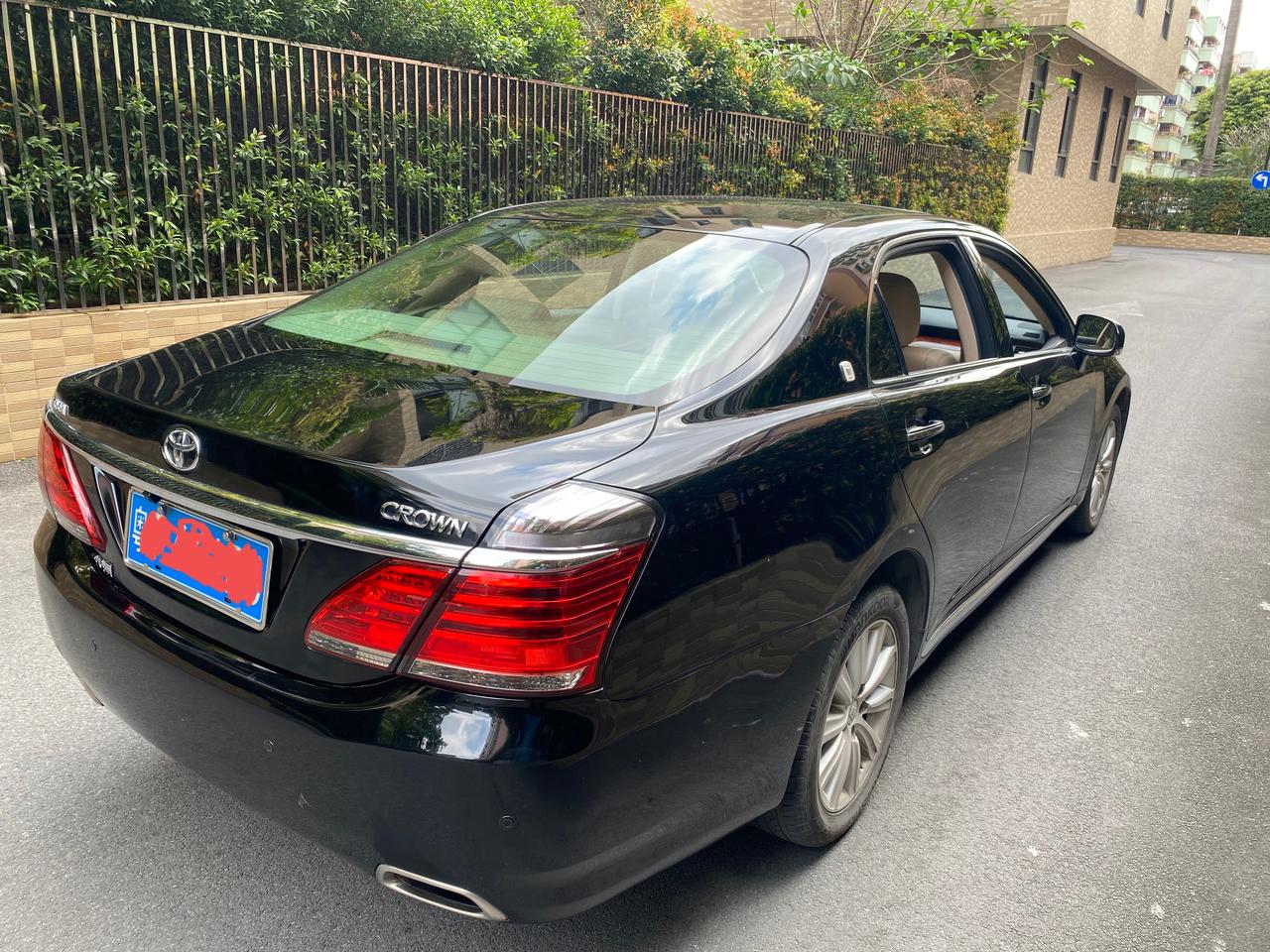 135代丰田皇冠寻主