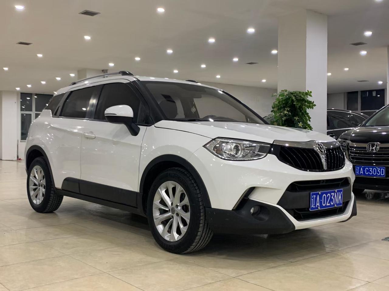 16年中华v35000元开回家