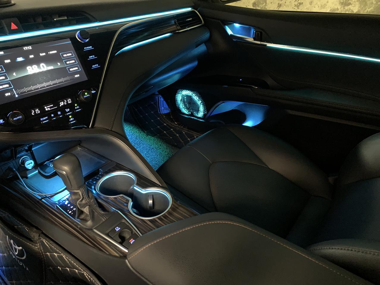 凯美瑞专车专用氛围灯氛围真的太好看了