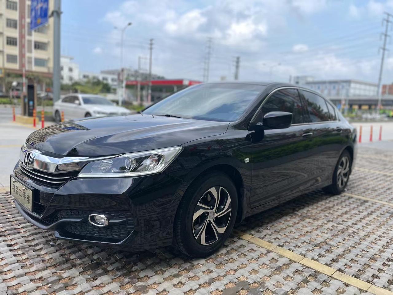 新货上架〔庆祝〕[庆祝〕[庆祝〕2018年本田雅阁(9.5代