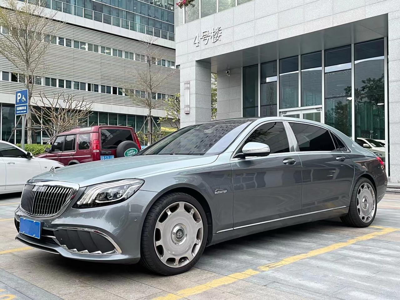 19年迈巴赫s450四座中规罗夫哈特版,定制车漆,贴双拼