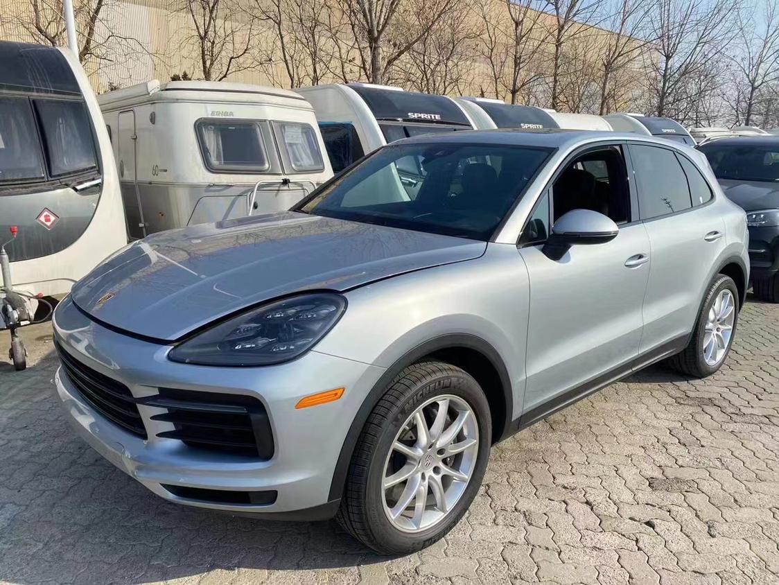 21款美版保时捷卡宴